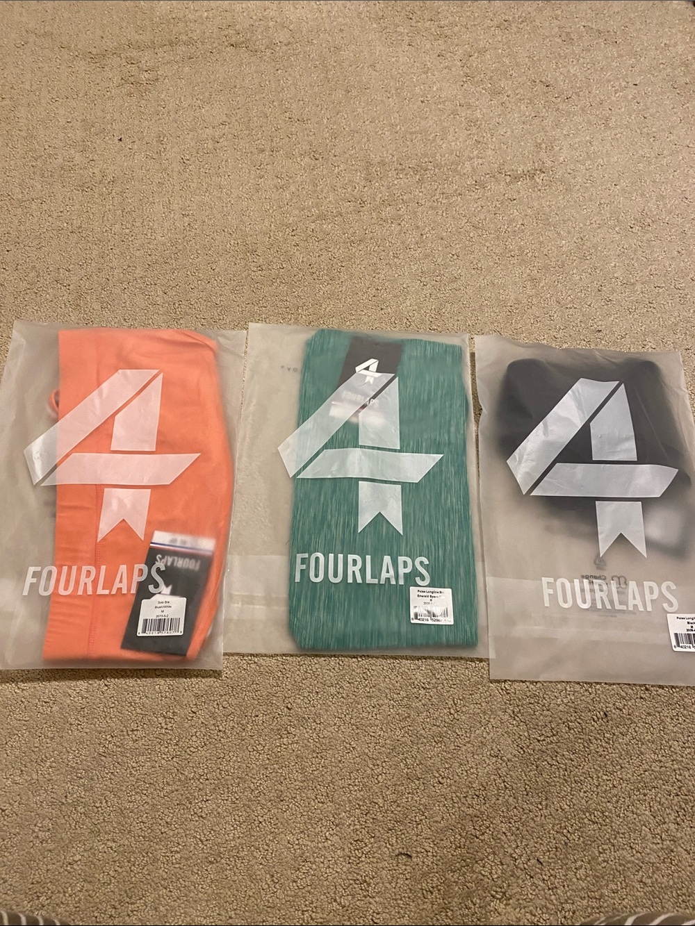 Fourlaps Sports Bra Bundle